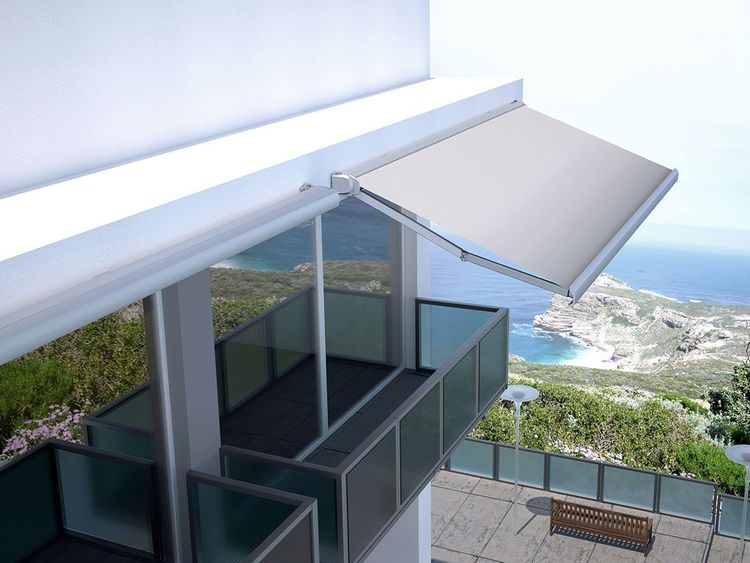 Brasilia Slim Retractable Awning